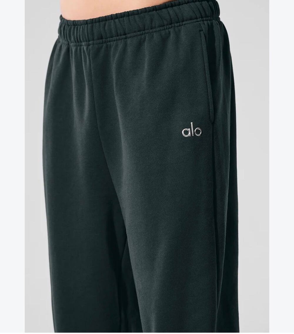 Alo Yoga Accolade Sweatpants
